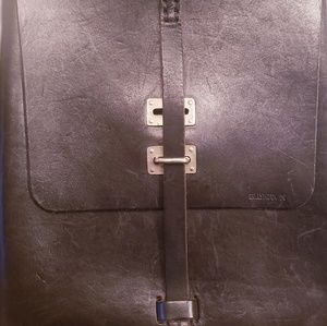 Billykirk No. 095 Shoulder Satchel